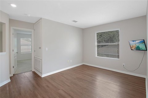 Casa en venta en Apopka, Florida, 4 dormitorios, 217.48 m2 № 1900137 - foto 18