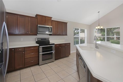 Casa en venta en Apopka, Florida, 4 dormitorios, 217.48 m2 № 1900137 - foto 10