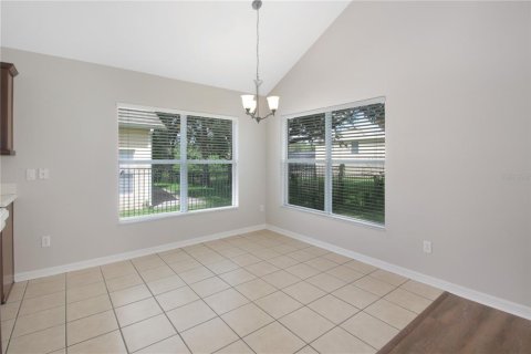 Casa en venta en Apopka, Florida, 4 dormitorios, 217.48 m2 № 1900137 - foto 9