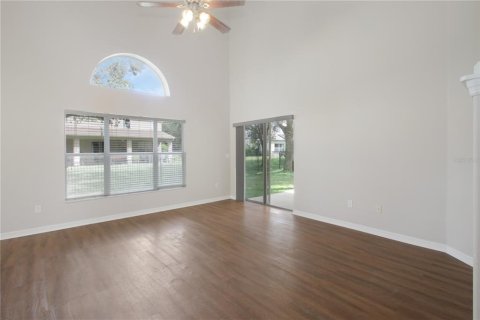 Casa en venta en Apopka, Florida, 4 dormitorios, 217.48 m2 № 1900137 - foto 8