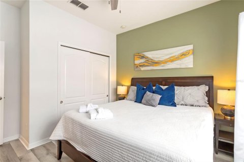 Townhouse in Kissimmee, Florida 5 bedrooms, 188.03 sq.m. № 1835154 - photo 18