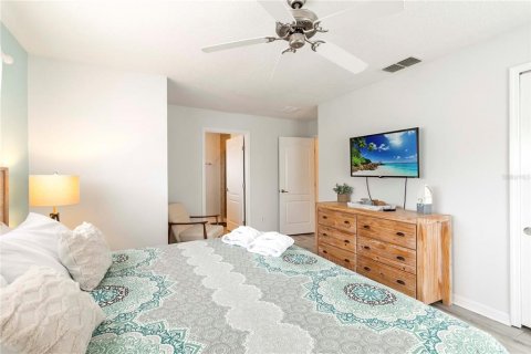 Townhouse in Kissimmee, Florida 5 bedrooms, 188.03 sq.m. № 1835154 - photo 24