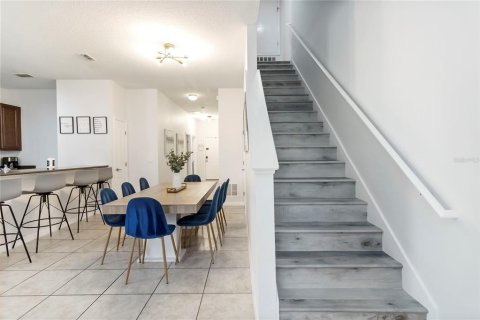 Townhouse in Kissimmee, Florida 5 bedrooms, 188.03 sq.m. № 1835154 - photo 19