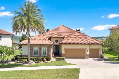 Villa ou maison à Clermont, Floride 4 chambres, 296.36 m2 № 2204017