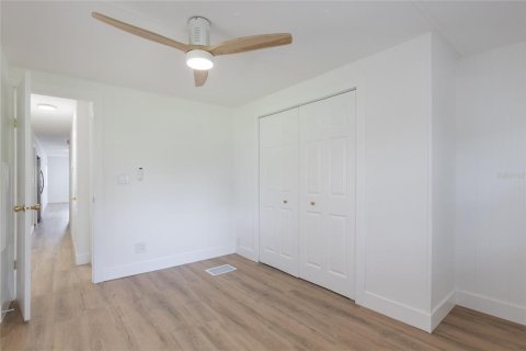 Apartment in Lady Lake, Florida 2 bedrooms, 89.84 sq.m. № 1822848 - photo 15