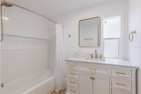 Apartment in Lady Lake, Florida 2 bedrooms, 89.84 sq.m. № 1822848 - photo 18