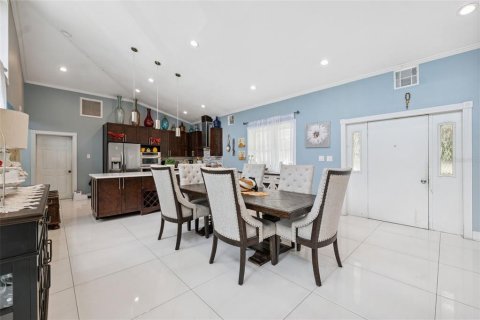 House in Wesley Chapel, Florida 4 bedrooms, 196.12 sq.m. № 1824701 - photo 8