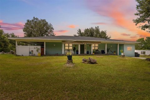 House in Wesley Chapel, Florida 4 bedrooms, 196.12 sq.m. № 1824701 - photo 1