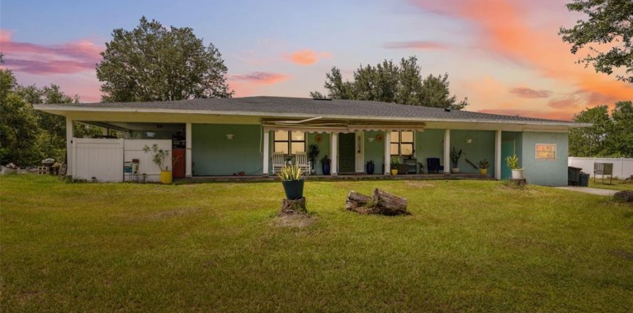 House in Wesley Chapel, Florida 4 bedrooms, 196.12 sq.m. № 1824701