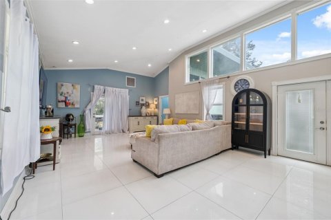 House in Wesley Chapel, Florida 4 bedrooms, 196.12 sq.m. № 1824701 - photo 12
