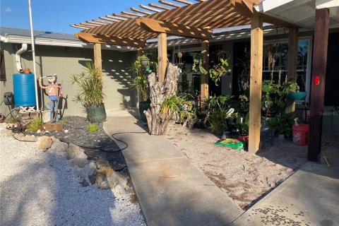 House in Bradenton, Florida 2 bedrooms, 130.53 sq.m. № 1721846 - photo 5