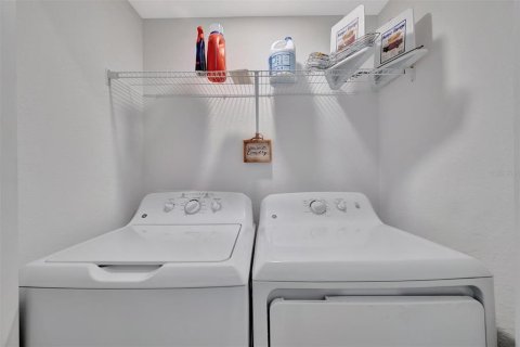 Condo in Bradenton, Florida, 2 bedrooms in LAKEWOOD NATIONAL  № 1792302 - photo 28