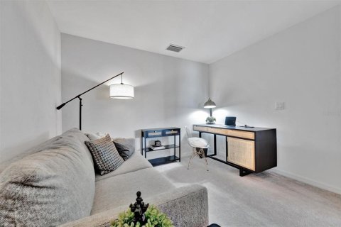 Condo in Bradenton, Florida, 2 bedrooms in LAKEWOOD NATIONAL  № 1792302 - photo 25