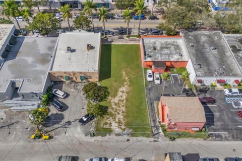 Commercial property in Homestead, Florida № 1997526 - photo 14