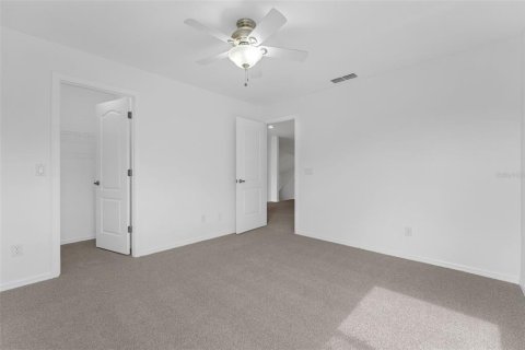 House in Oviedo, Florida 4 bedrooms, 299.33 sq.m. № 1907471 - photo 30