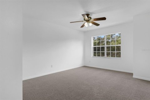 House in Oviedo, Florida 4 bedrooms, 299.33 sq.m. № 1907471 - photo 27
