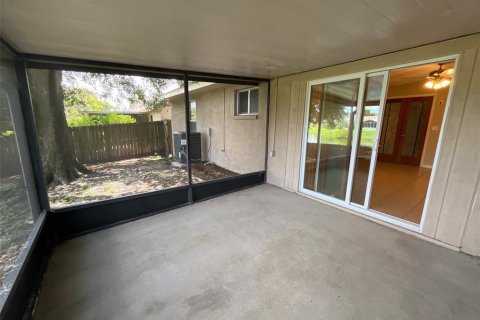 Casa en venta en Brandon, Florida, 3 dormitorios, 160.63 m2 № 1803148 - foto 18