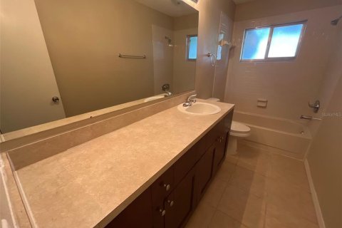 Casa en venta en Brandon, Florida, 3 dormitorios, 160.63 m2 № 1803148 - foto 15