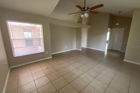 Casa en venta en Brandon, Florida, 3 dormitorios, 160.63 m2 № 1803148 - foto 4