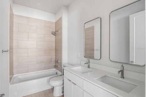 Купить виллу или дом в Леди-Лейк, Флорида 9 комнат, 185.62м2, № 2119503 - фото 24