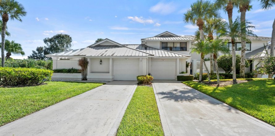 Таунхаус в Стьюарт, Флорида 9 комнат, 187.2м2 № 2081696