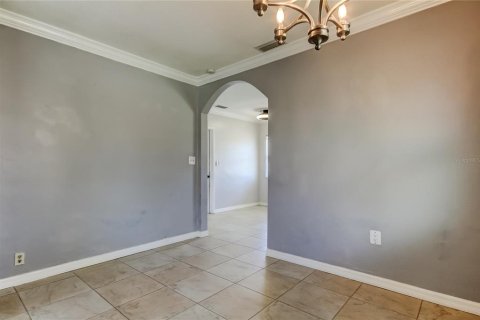 House in Redington Beach, Florida 3 bedrooms, 168.71 sq.m. № 1759560 - photo 22