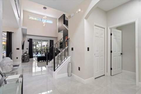 Casa en venta en Haines City, Florida, 6 dormitorios, 254.83 m2 № 1721226 - foto 9