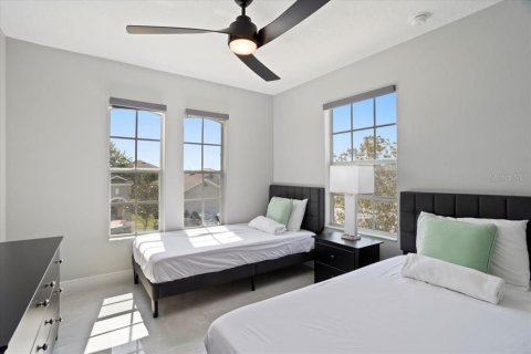 Casa en venta en Haines City, Florida, 6 dormitorios, 254.83 m2 № 1721226 - foto 13