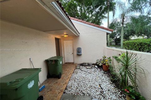 Купить виллу или дом в Уэстон, Флорида 3 спальни, № 1929766 - фото 5