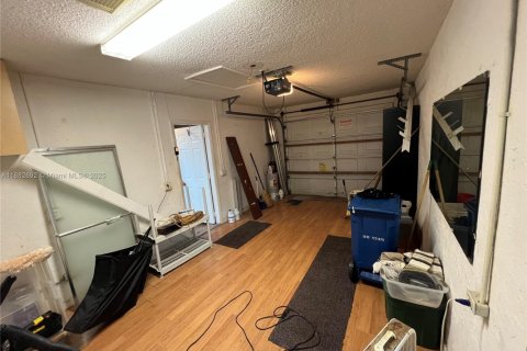 Купить виллу или дом в Уэстон, Флорида 3 спальни, № 1929766 - фото 17