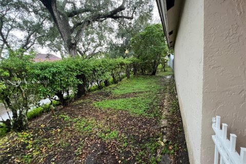 Купить виллу или дом в Уэстон, Флорида 3 спальни, № 1929766 - фото 6