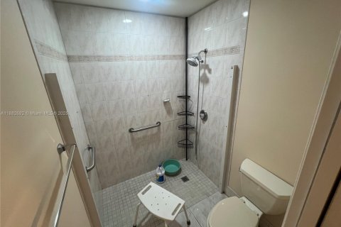 Купить виллу или дом в Уэстон, Флорида 3 спальни, № 1929766 - фото 21