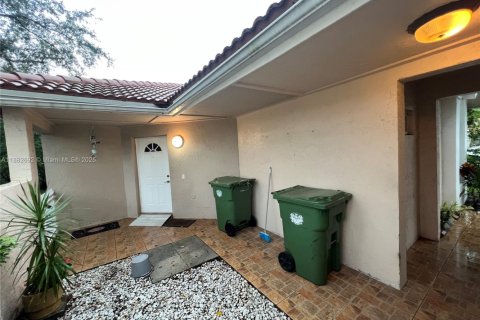 Купить виллу или дом в Уэстон, Флорида 3 спальни, № 1929766 - фото 7