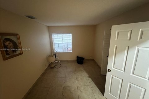 Купить виллу или дом в Уэстон, Флорида 3 спальни, № 1929766 - фото 15