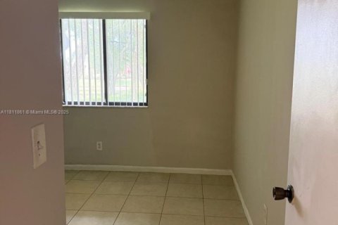 Copropriété à vendre à Greenacres, Floride: 2 chambres, 83.61 m2 № 2153699 - photo 9