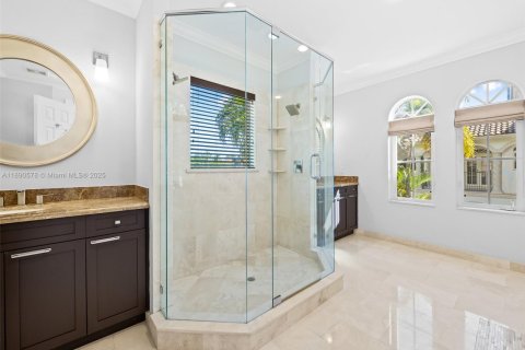 Casa en venta en Fort Lauderdale, Florida, 4 dormitorios, 365.76 m2 № 1948828 - foto 27