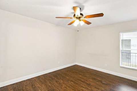 Villa ou maison à louer à Auburndale, Floride: 3 chambres, 122.91 m2 № 2389062 - photo 9