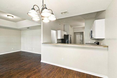 Villa ou maison à louer à Auburndale, Floride: 3 chambres, 122.91 m2 № 2389062 - photo 6