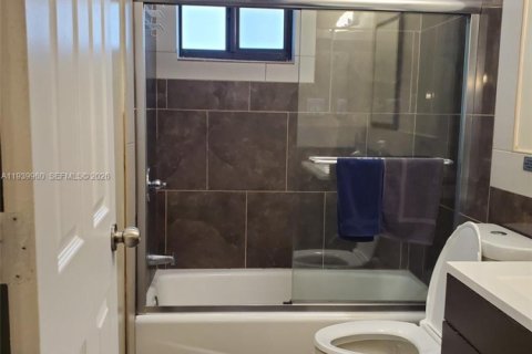 Appartement à louer à Hollywood, Floride: 1 chambre № 1997124 - photo 13