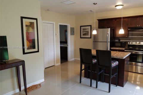 Appartement à louer à Hollywood, Floride: 1 chambre № 1997124 - photo 8