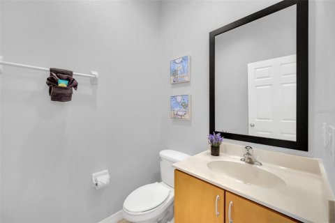 Touwnhouse à vendre à Kissimmee, Floride: 2 chambres, 107.86 m2 № 2102473 - photo 12