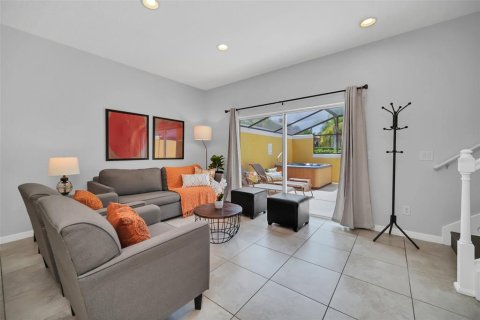 Touwnhouse à vendre à Kissimmee, Floride: 2 chambres, 107.86 m2 № 2102473 - photo 8