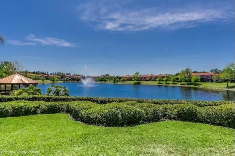 Touwnhouse à vendre à Kissimmee, Floride: 2 chambres, 107.86 m2 № 2102473 - photo 25