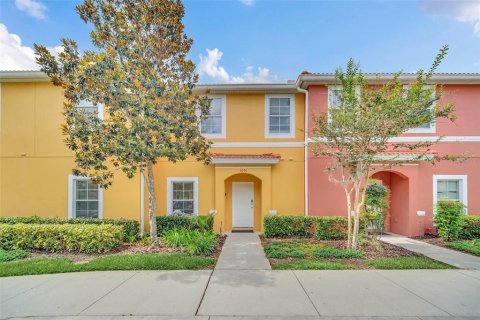 Townhouse in Kissimmee, Florida 2 bedrooms, 107.86 sq.m. № 2102473