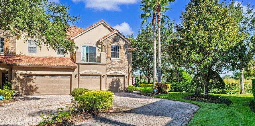 Townhouse in Orlando, Florida 4 bedrooms, 215.9 sq.m. № 2142544