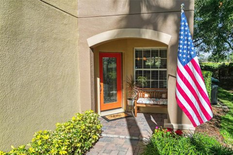 Townhouse in Orlando, Florida 4 bedrooms, 215.9 sq.m. № 2142544 - photo 4
