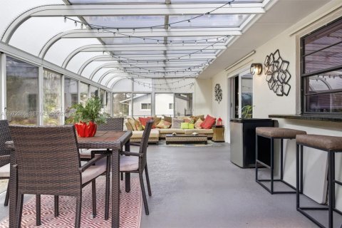 Villa ou maison à vendre à Plantation, Floride: 4 chambres, 219.06 m2 № 2034012 - photo 12