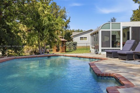 Villa ou maison à vendre à Plantation, Floride: 4 chambres, 219.06 m2 № 2034012 - photo 4