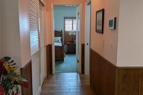 House in Pinellas Park, Florida 2 bedrooms, 166.67 sq.m. № 2221930 - photo 26