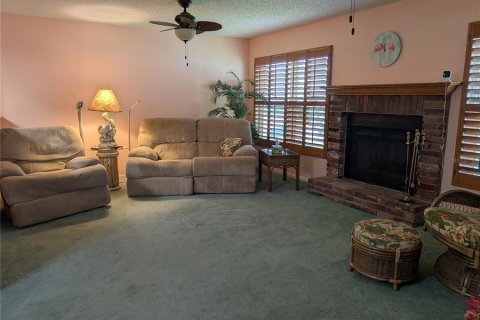 House in Pinellas Park, Florida 2 bedrooms, 166.67 sq.m. № 2221930 - photo 23